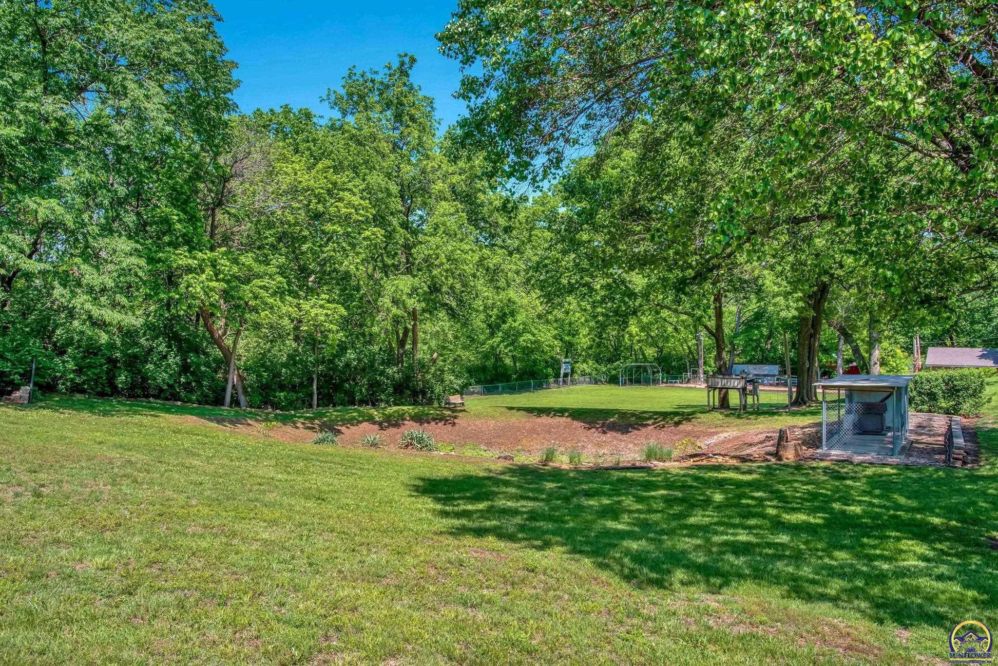 4737 NE Indian Creek RD