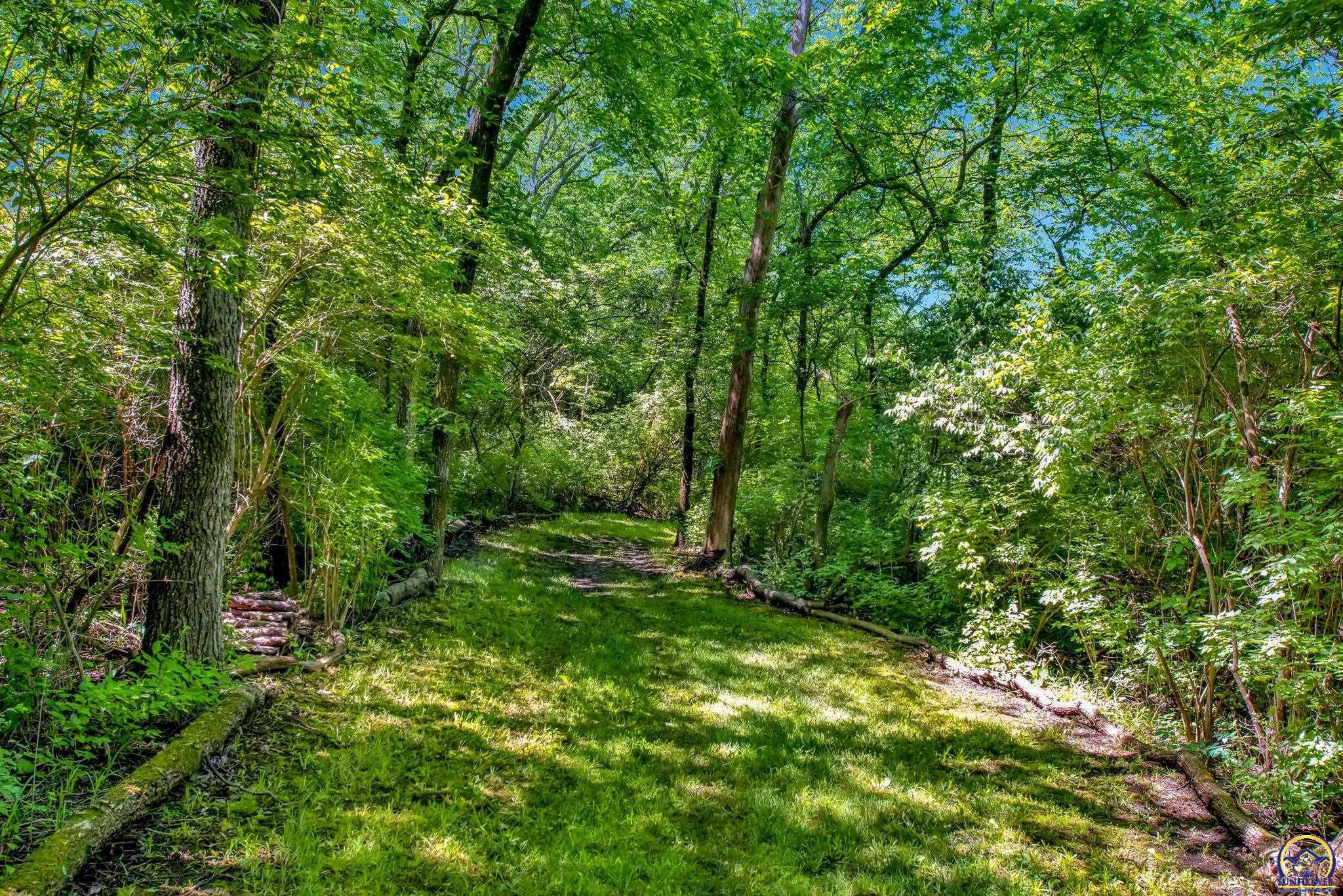 4737 NE Indian Creek RD