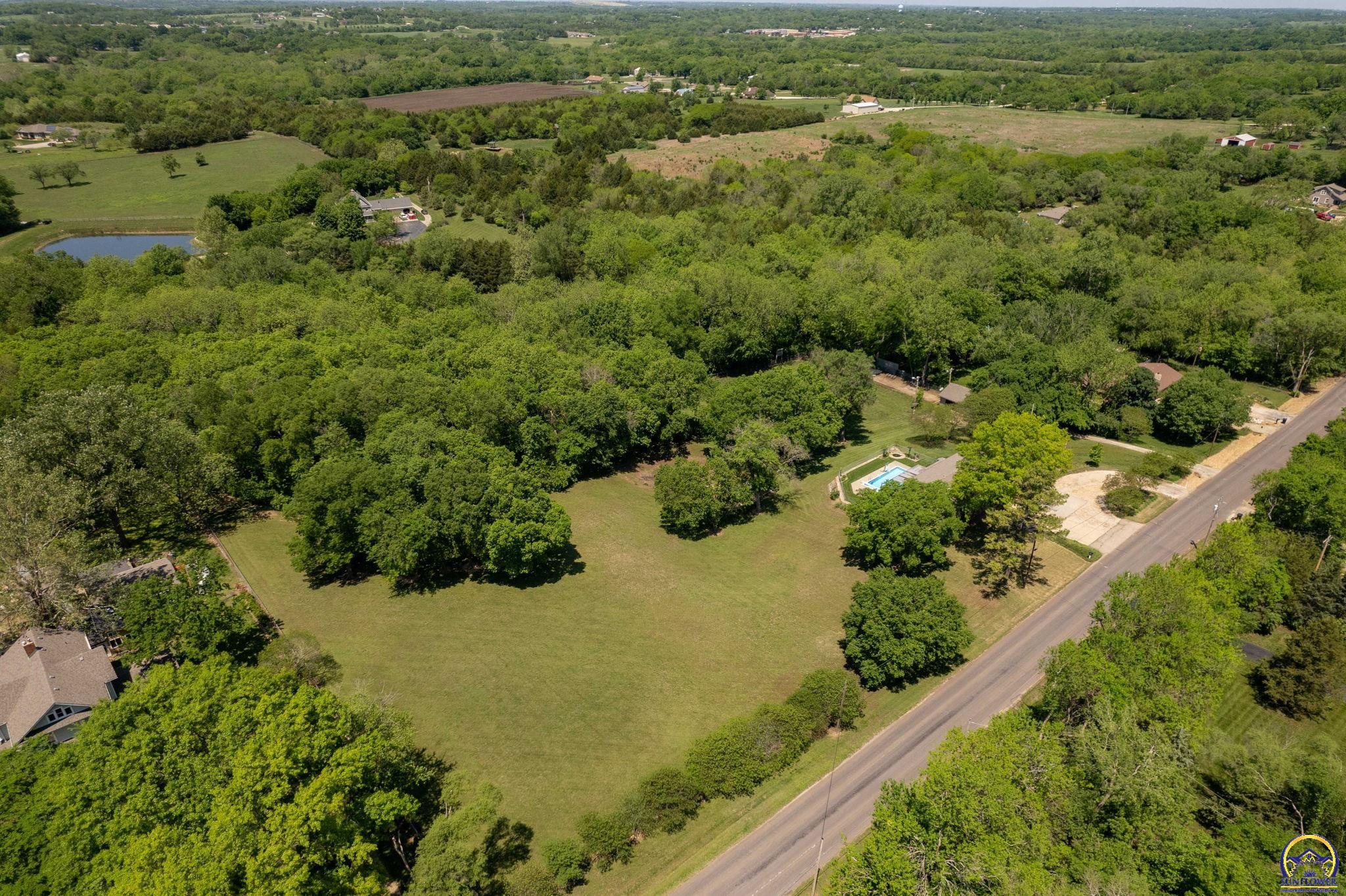 4737 NE Indian Creek RD