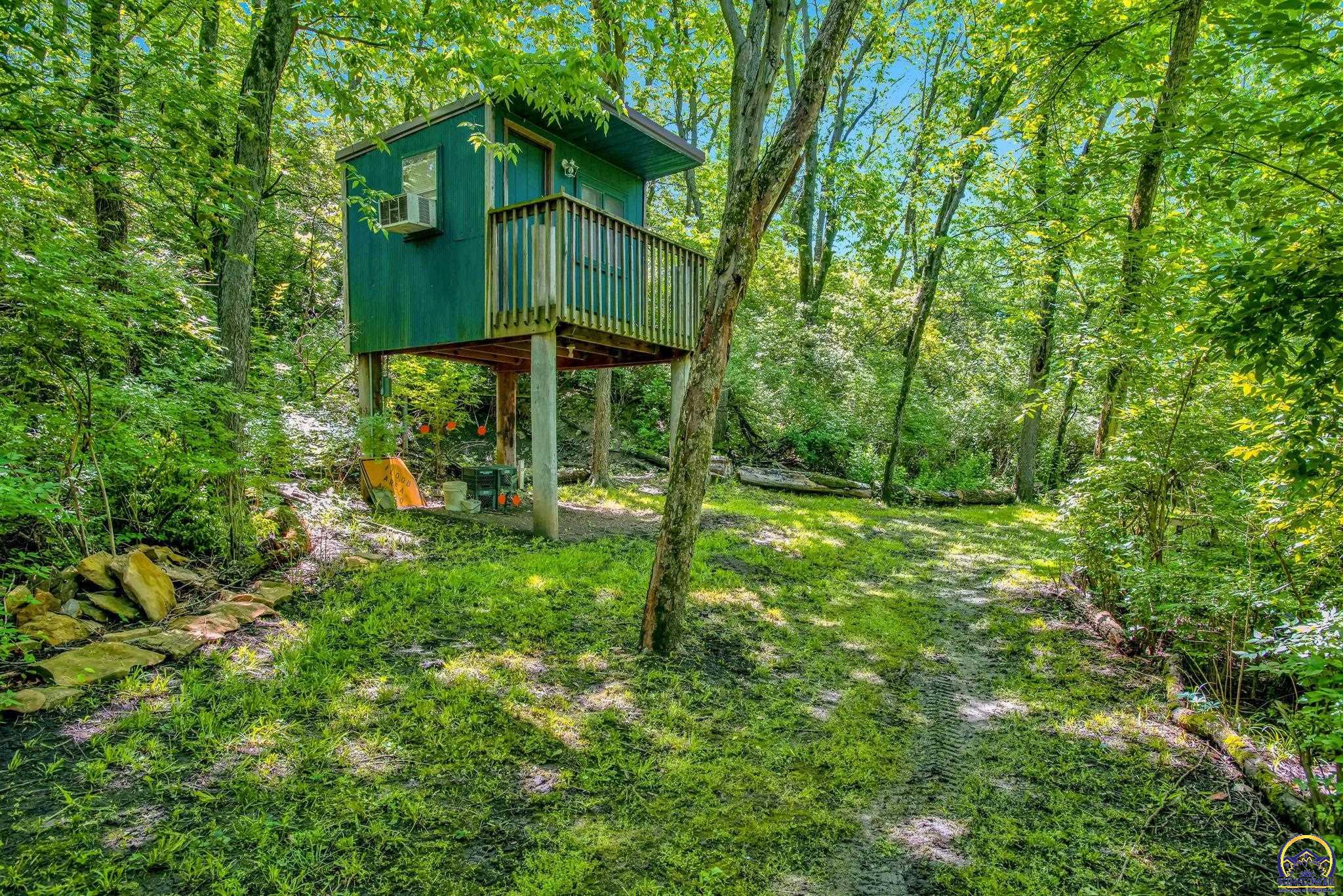 4737 NE Indian Creek RD