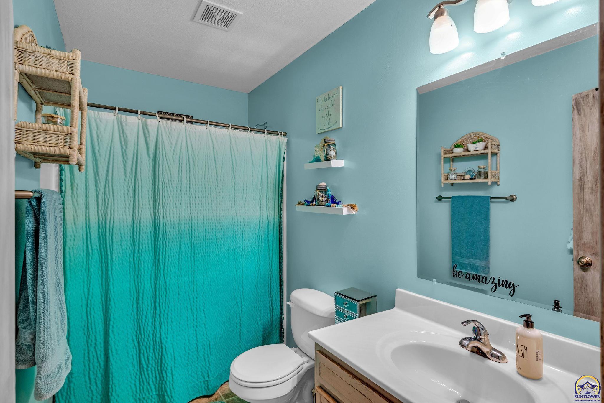 4037 NW Fielding TER