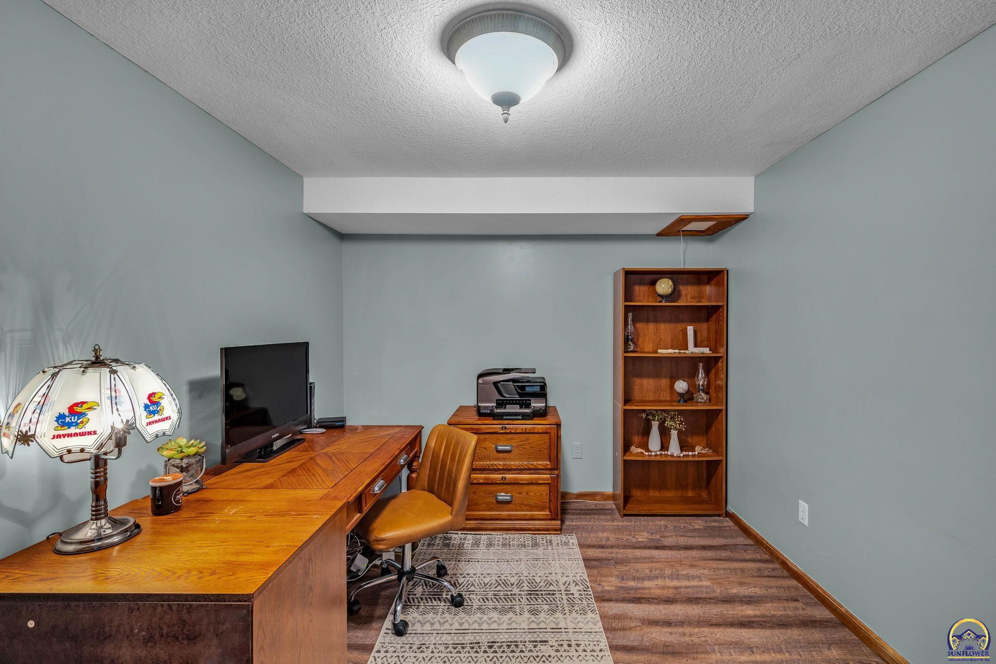 4037 NW Fielding TER