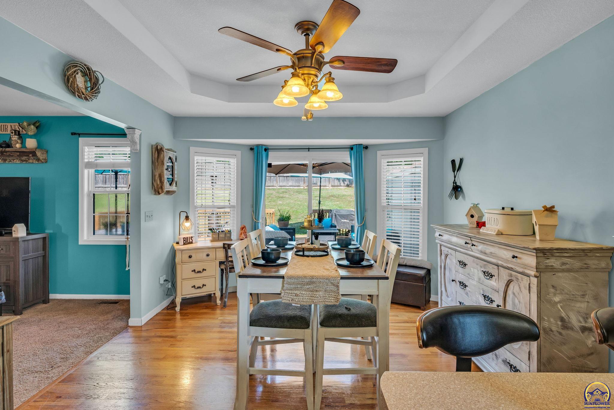 4037 NW Fielding TER