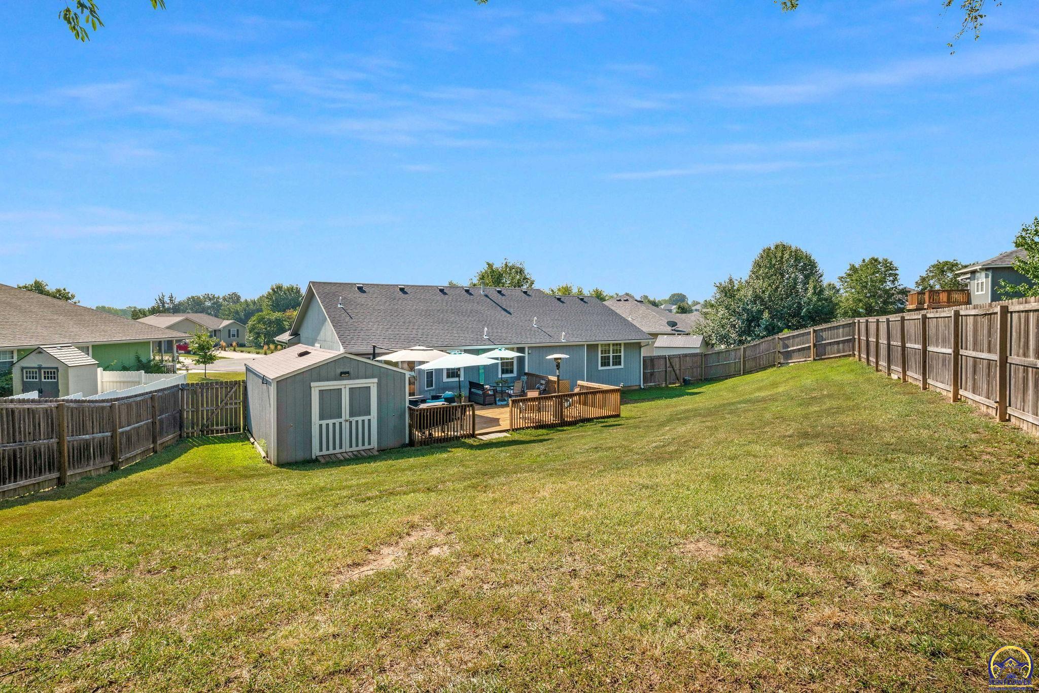 4037 NW Fielding TER