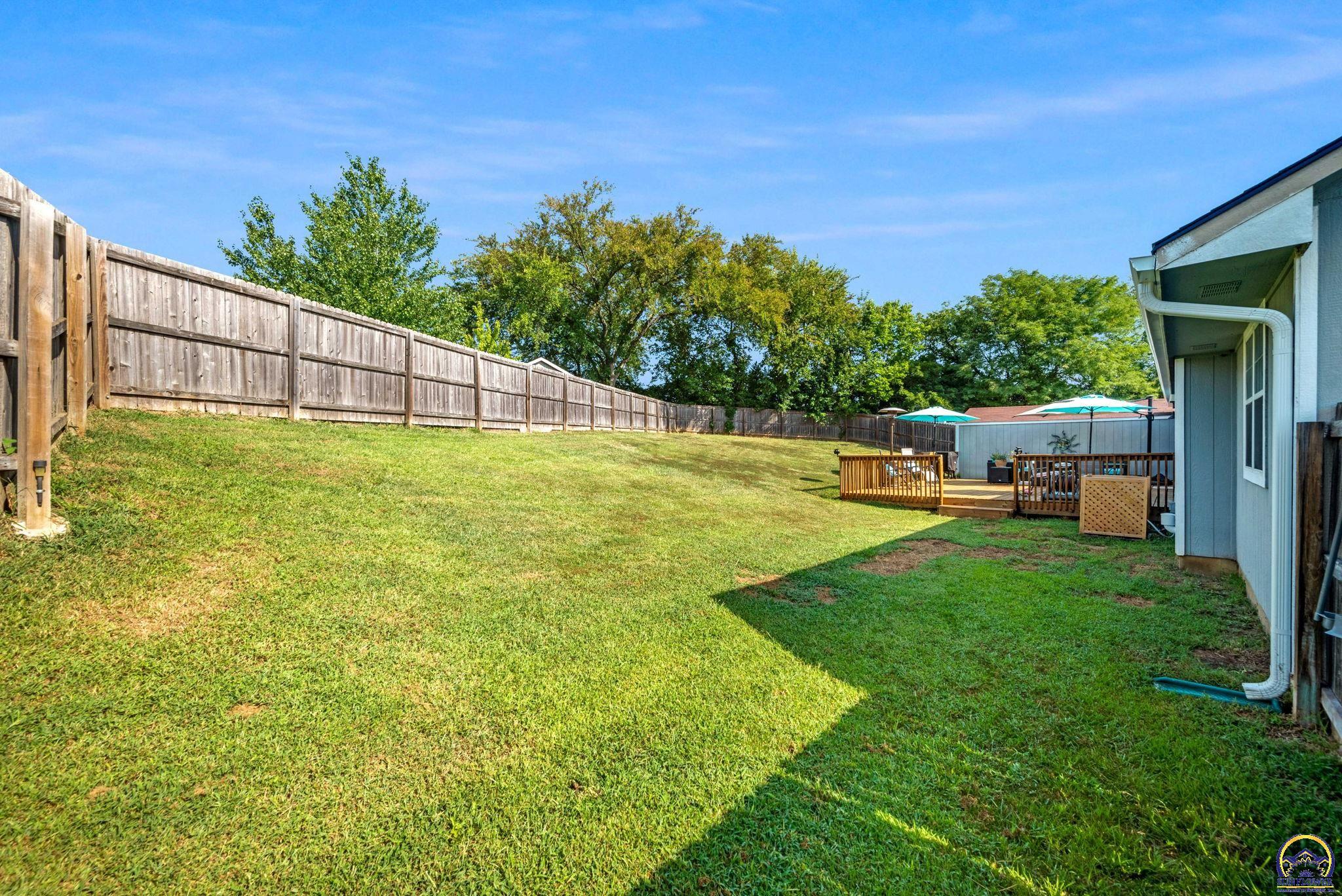 4037 NW Fielding TER