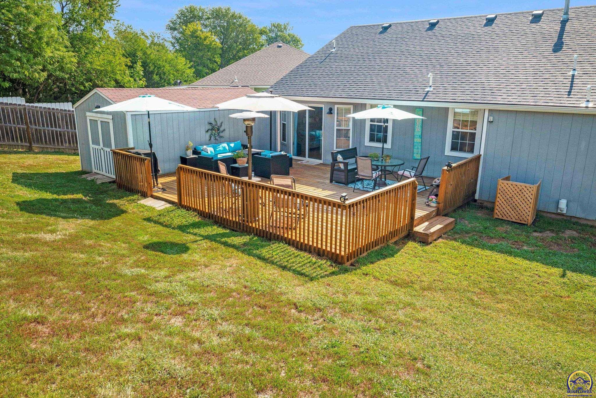 4037 NW Fielding TER