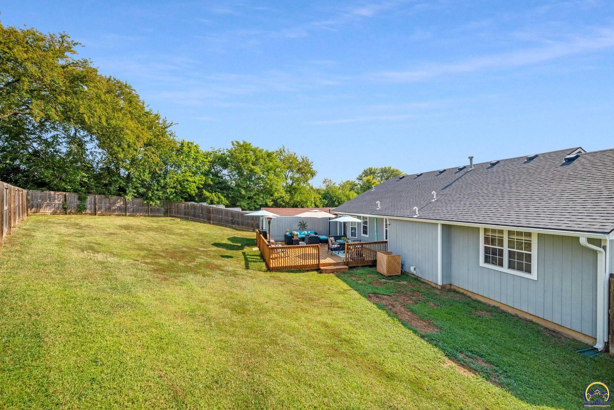 4037 NW Fielding TER