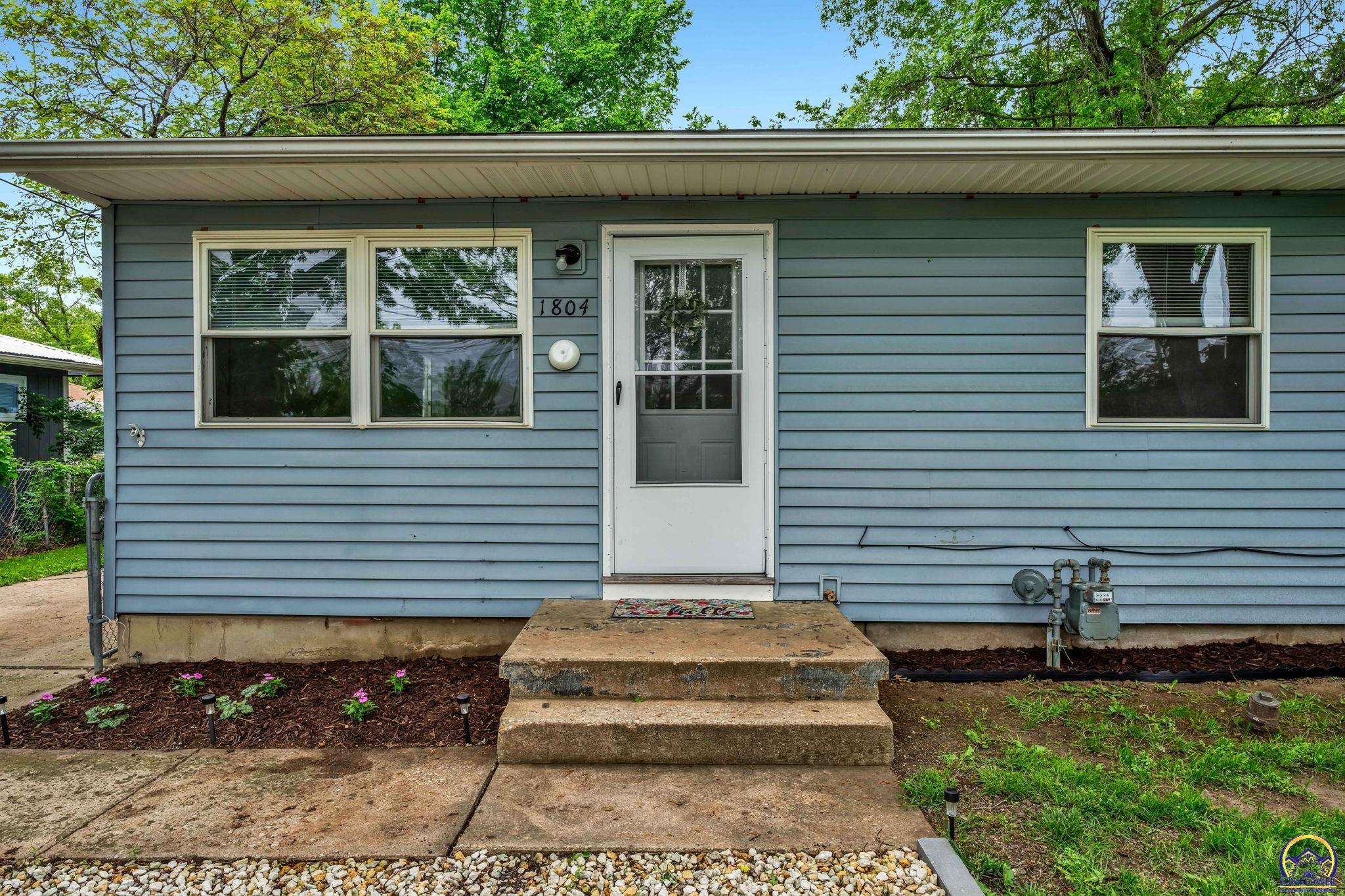 1804 SE Chandler ST
