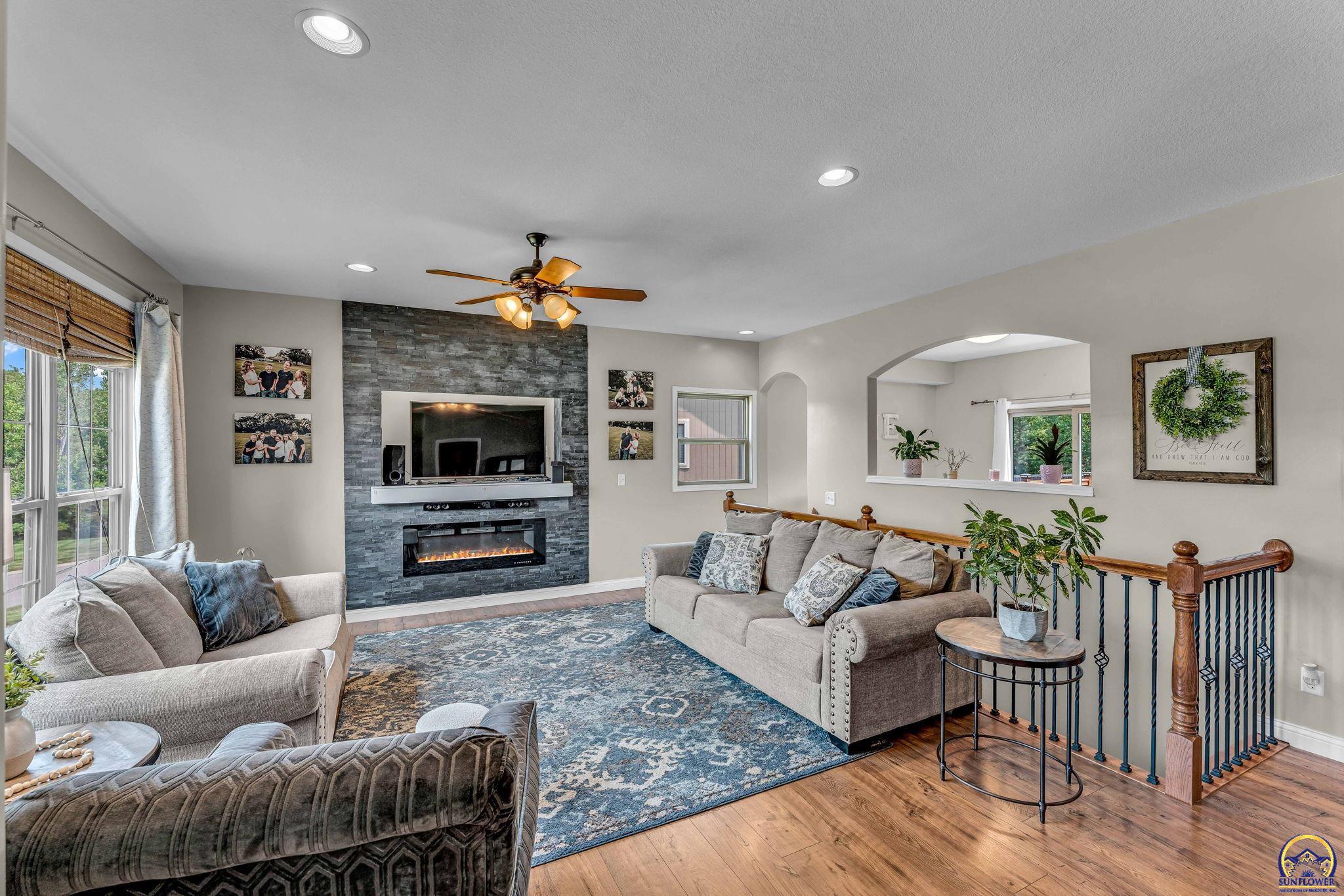 4928 NW Kendall DR
