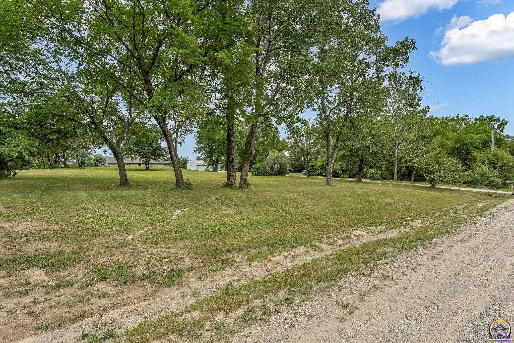 5604 Clark RD