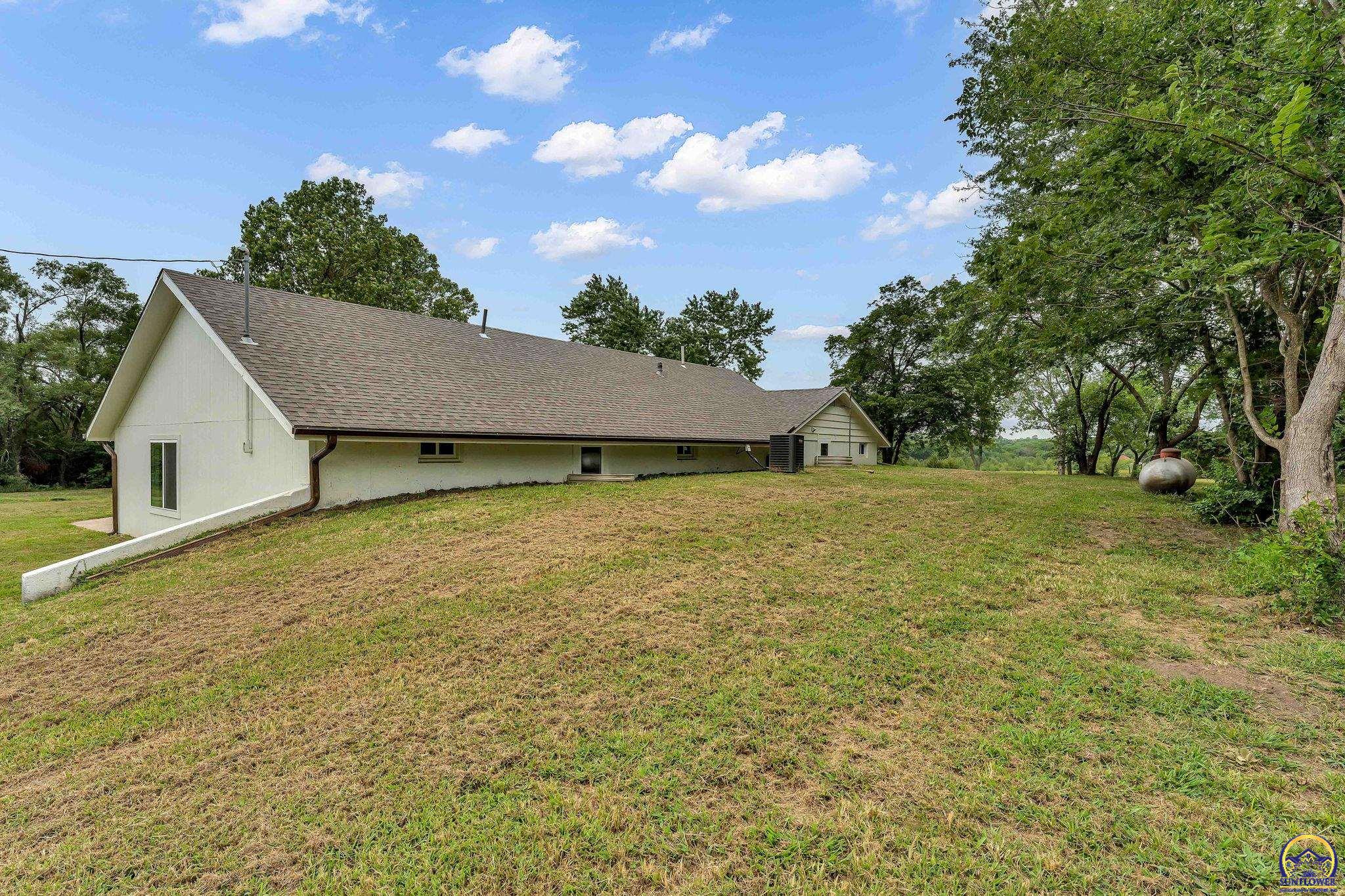 5604 Clark RD