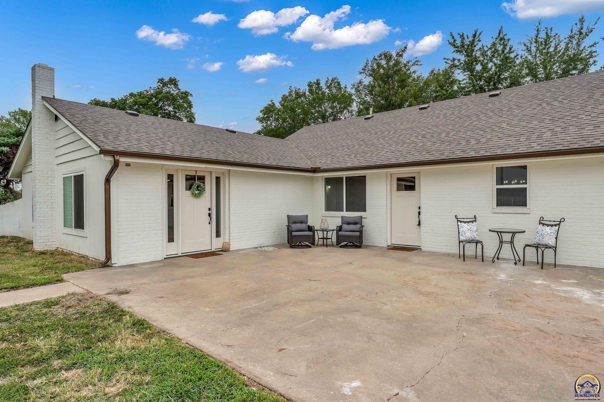 5604 Clark RD