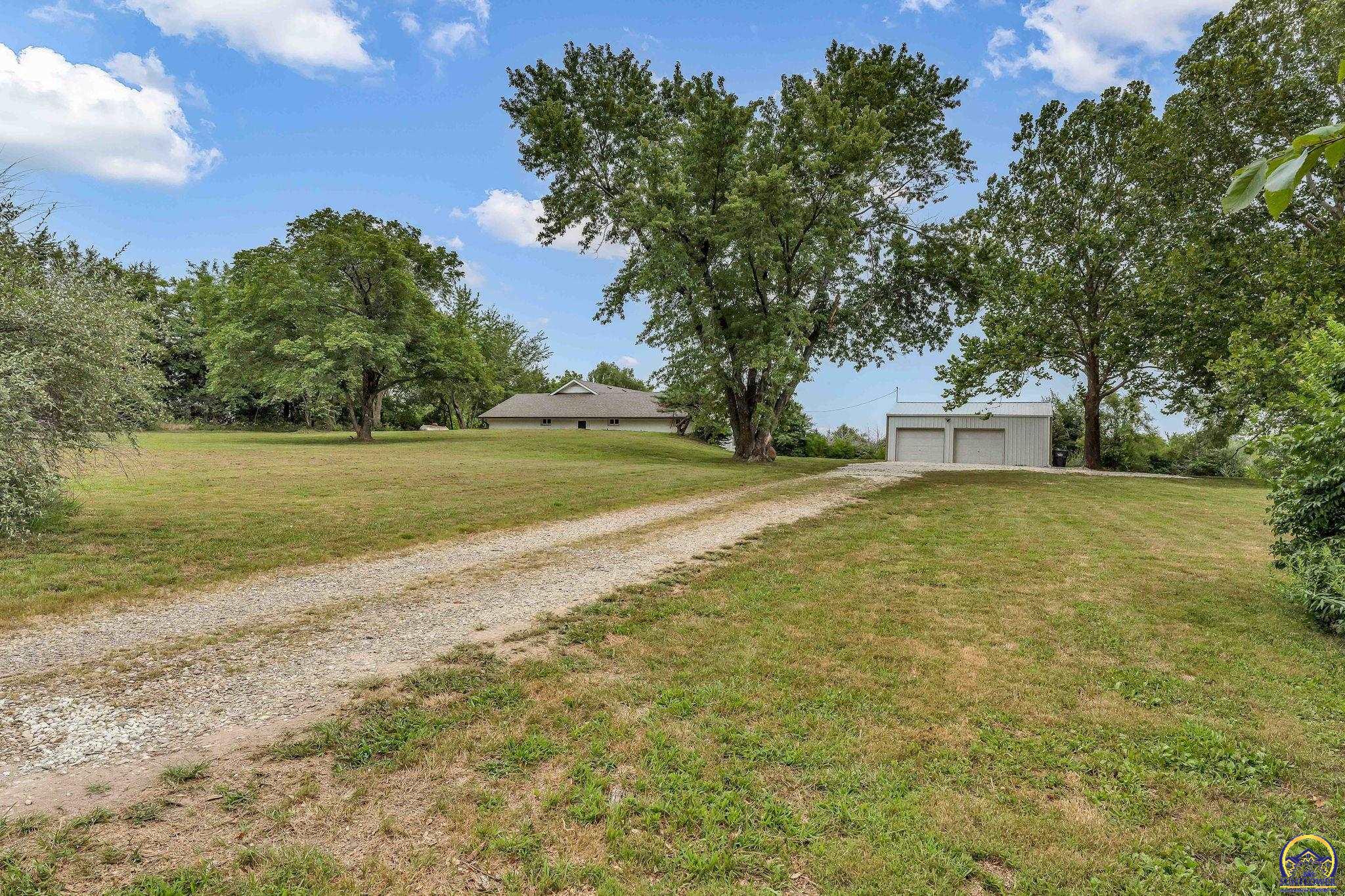 5604 Clark RD