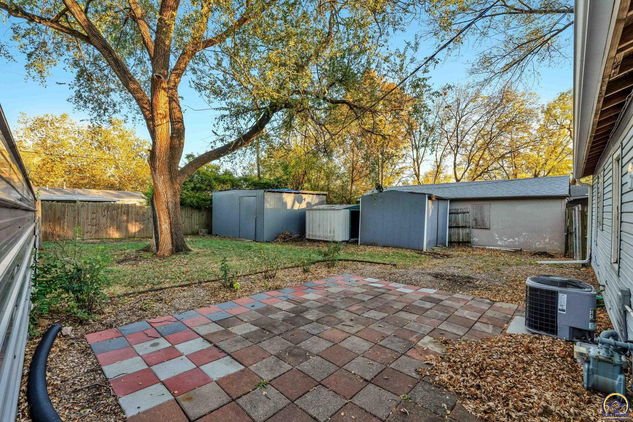 2120 SW Morningside RD