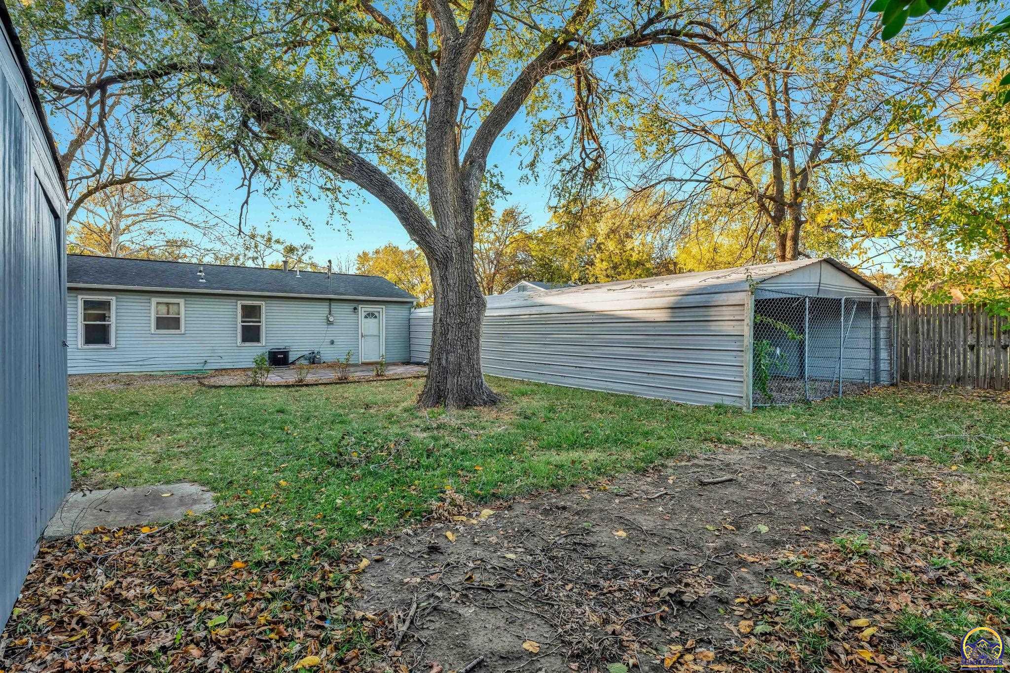 2120 SW Morningside RD