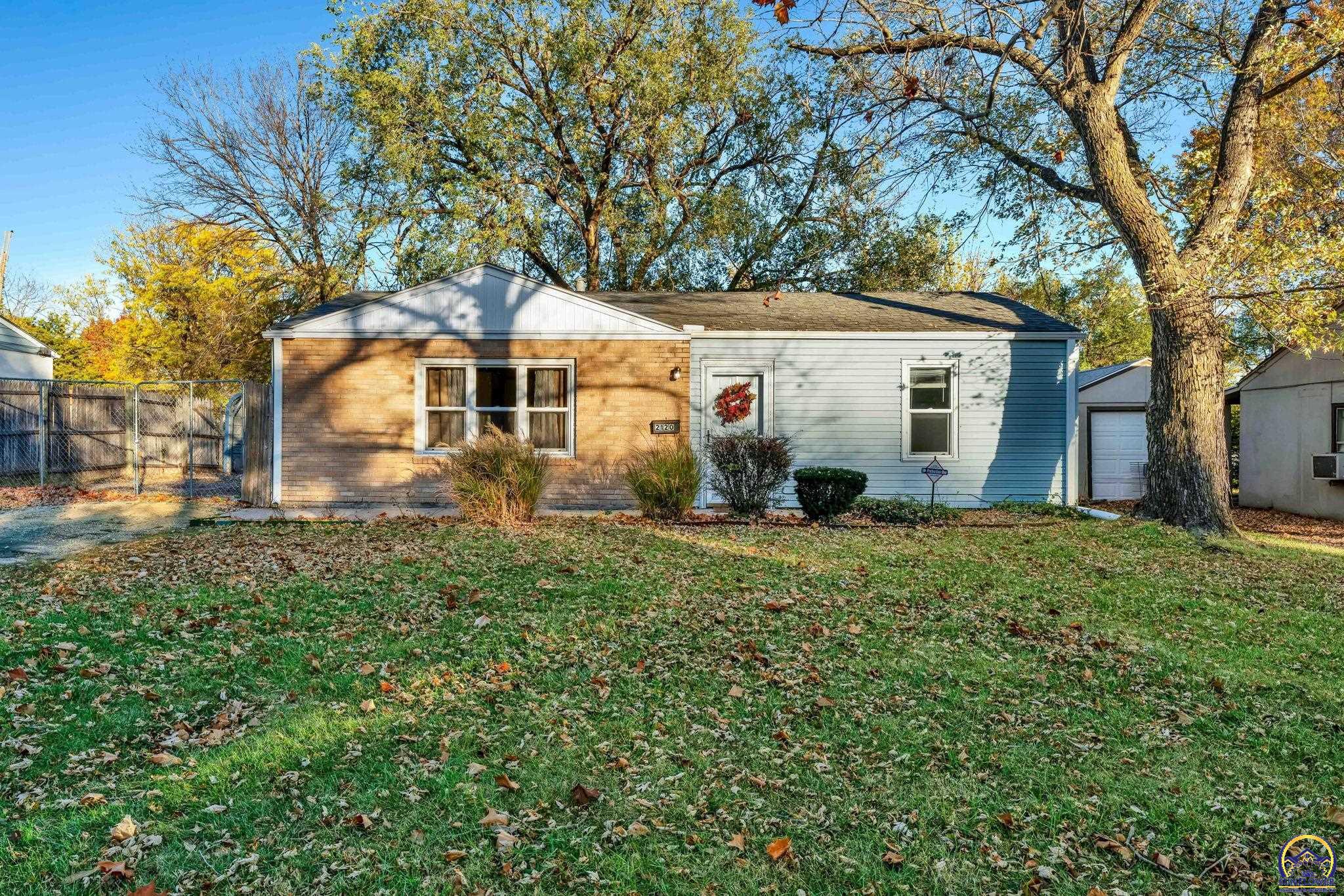 2120 SW Morningside RD