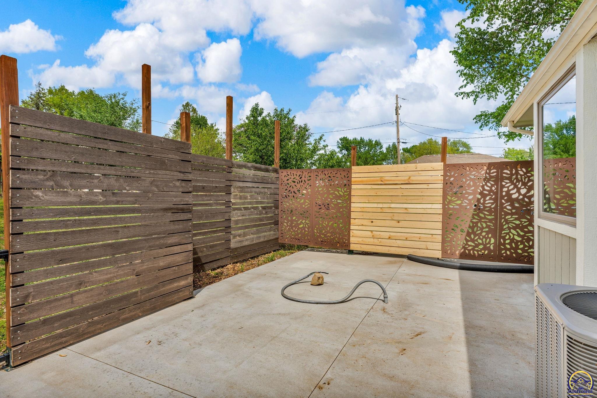 112 Pleasant Hills CT