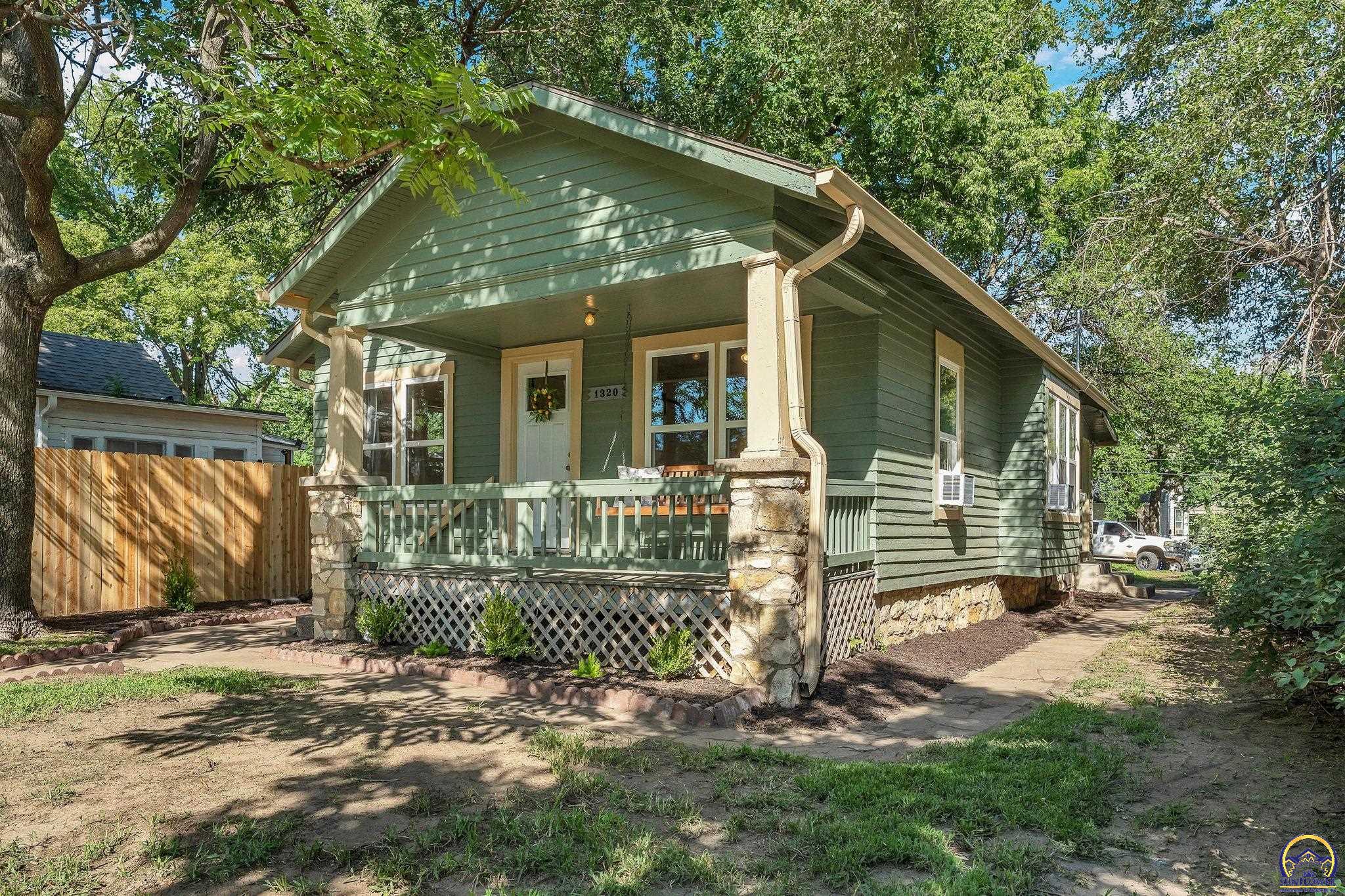 1320 NW Central AVE