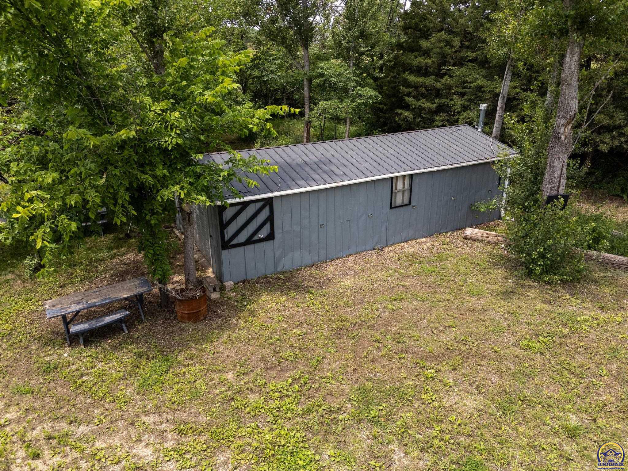 5631 Clark RD