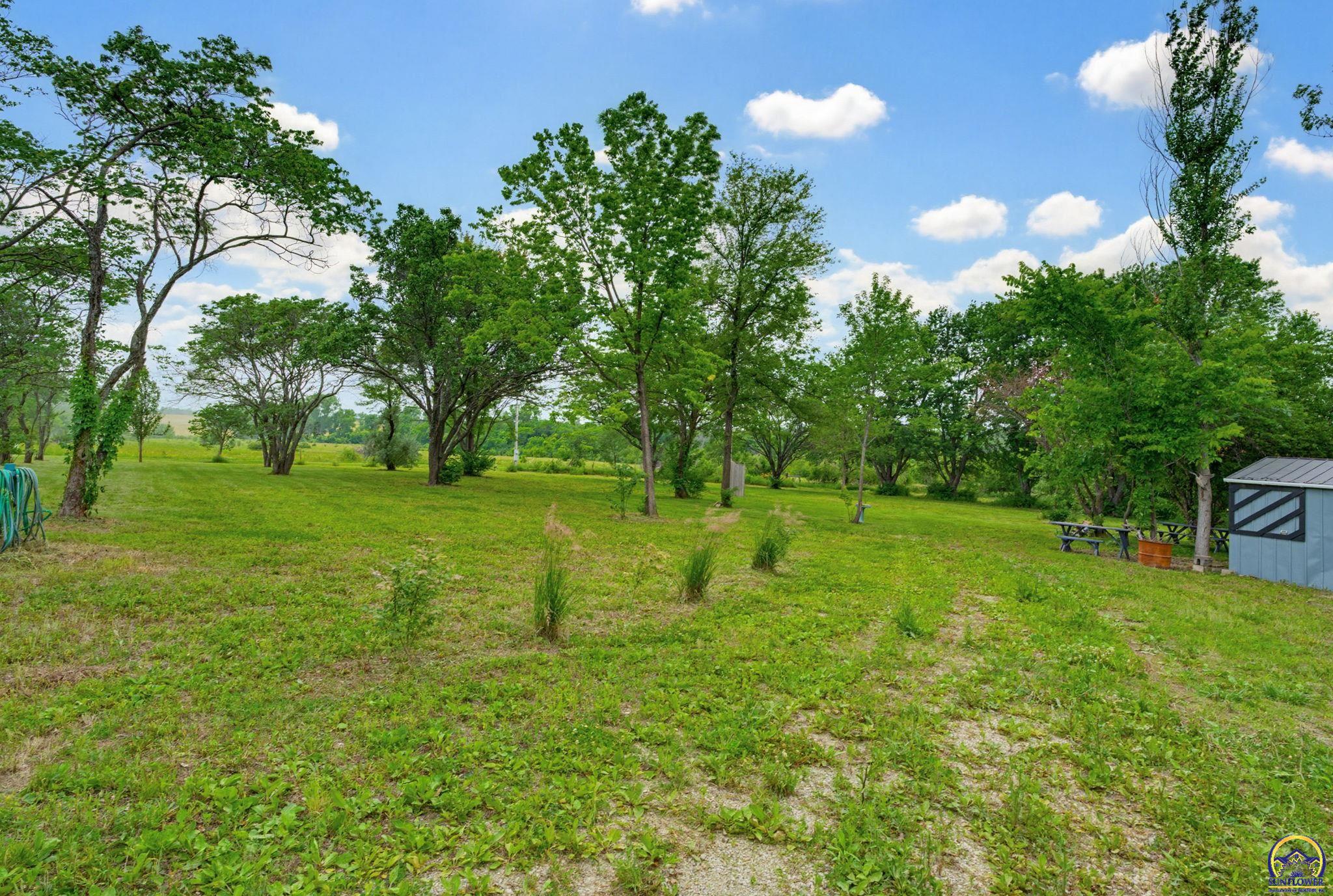 5631 Clark RD