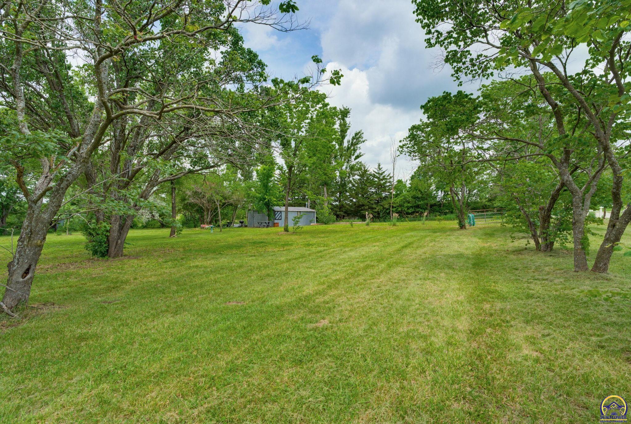 5631 Clark RD
