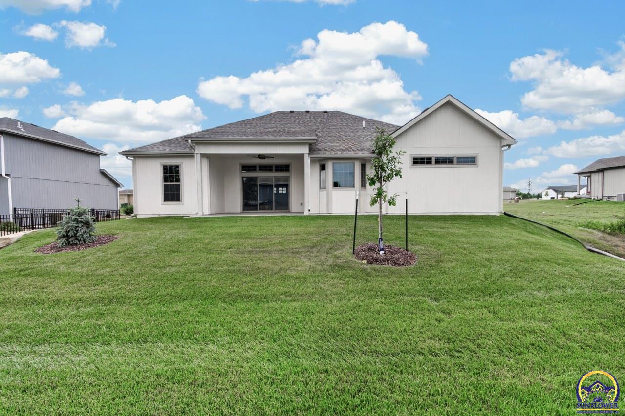 2636 SW Sherwood Park DR
