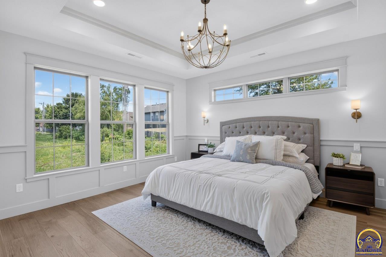 2636 SW Sherwood Park DR