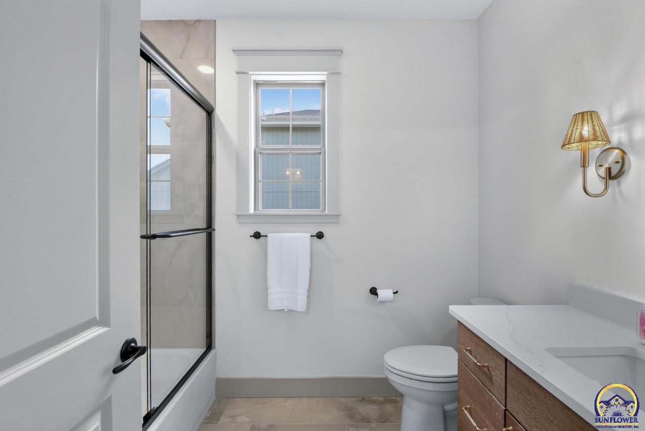 2636 SW Sherwood Park DR