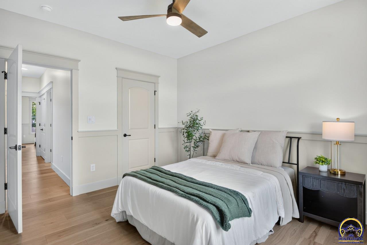 2636 SW Sherwood Park DR