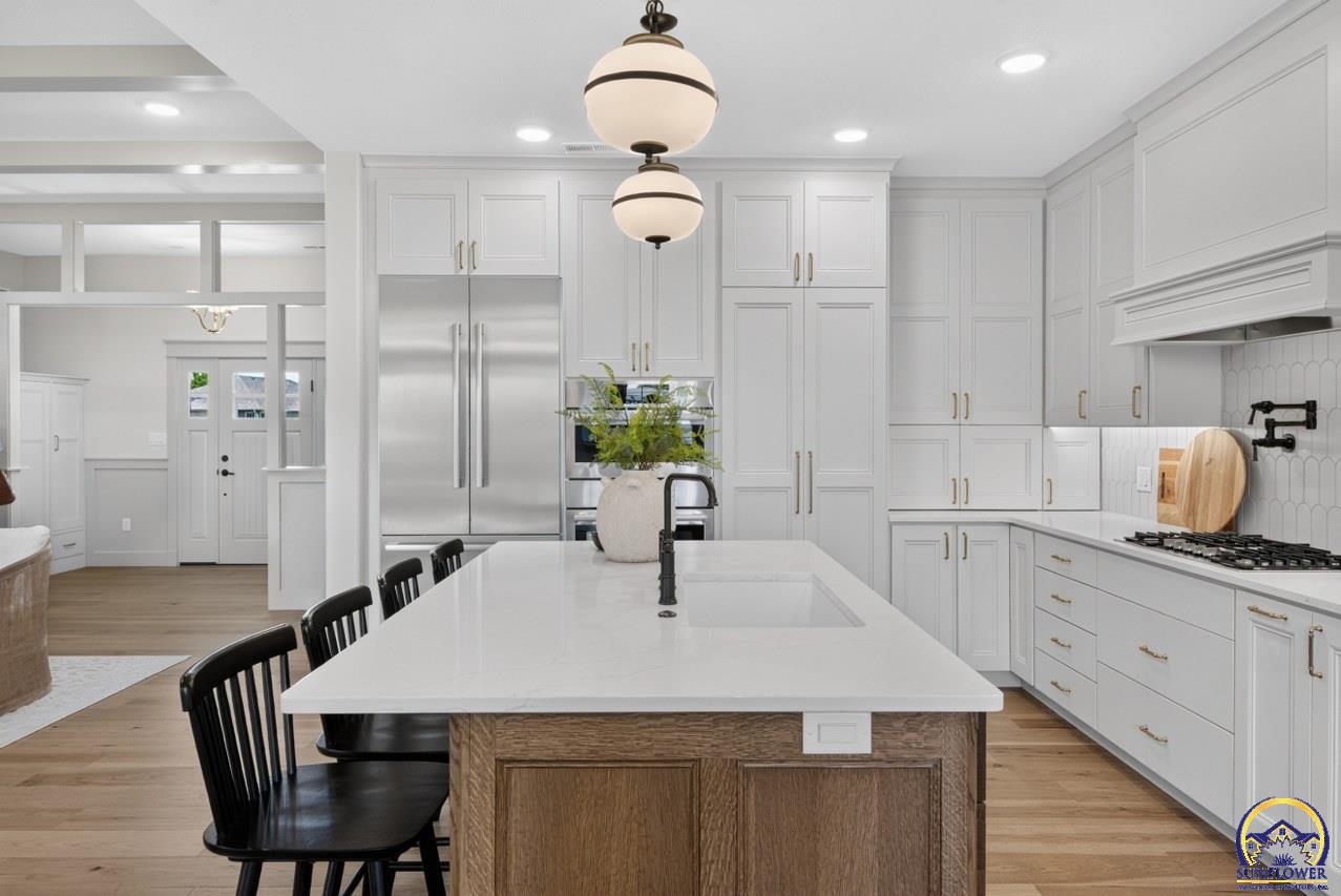 2636 SW Sherwood Park DR