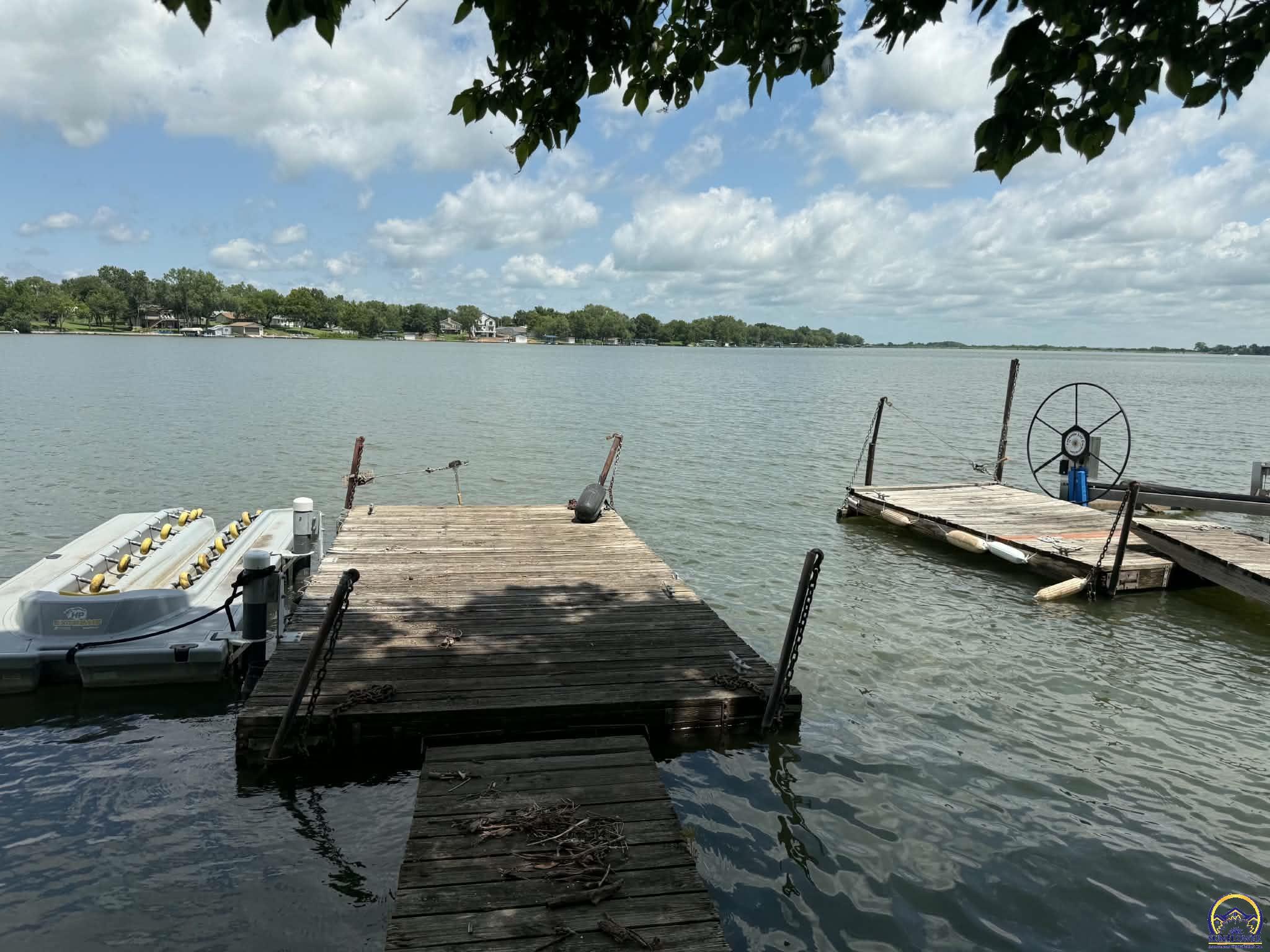 212 S Shore Dr