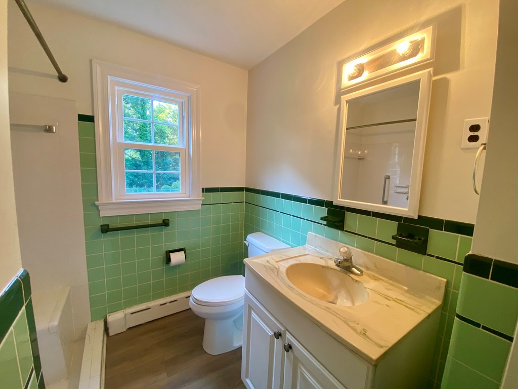 1086 Kinsale Road
