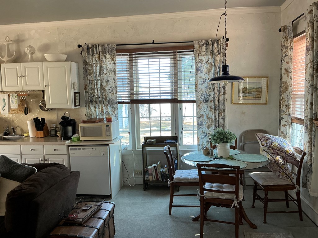 21 Lodge Landing Road
