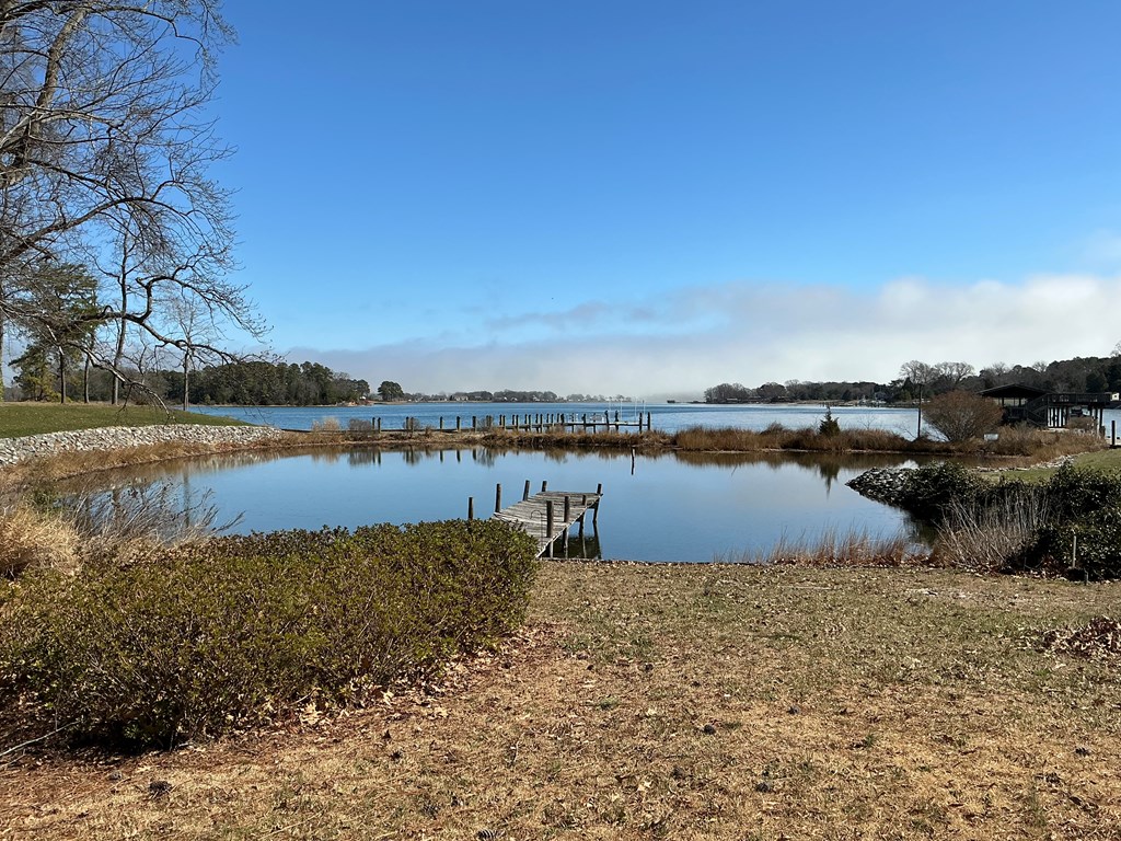 662 Bridge Creek Circle