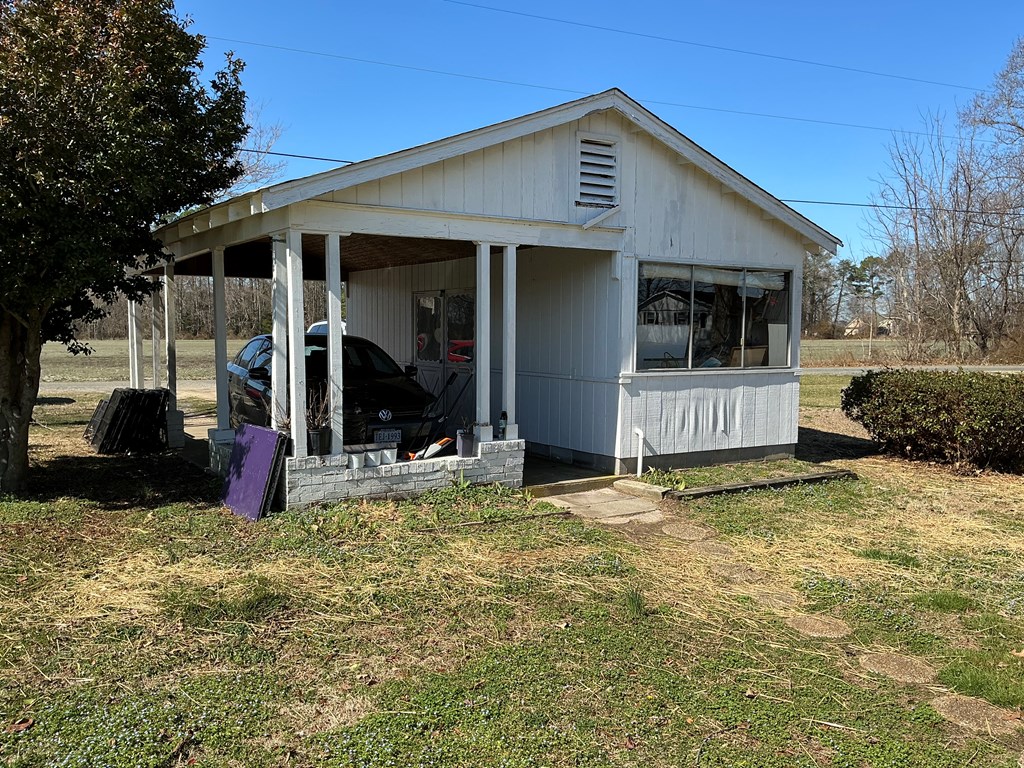 662 Bridge Creek Circle