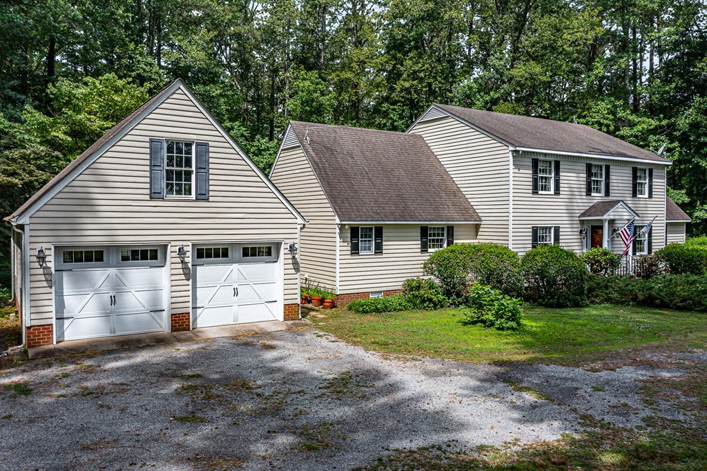 238 Hill Valley Ln