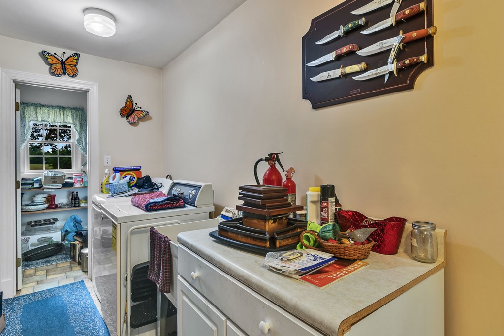 238 Hill Valley Ln