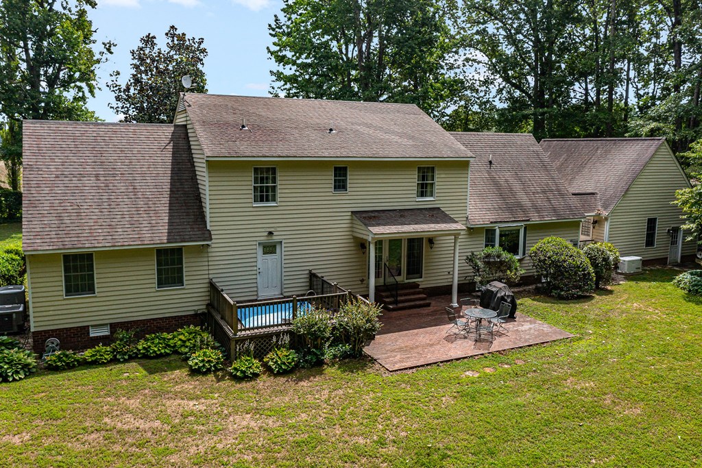 238 Hill Valley Ln