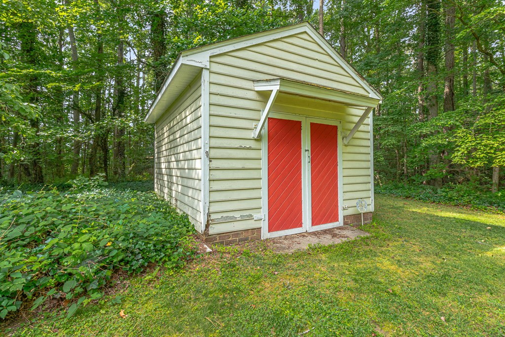 238 Hill Valley Ln