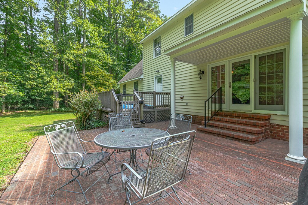 238 Hill Valley Ln