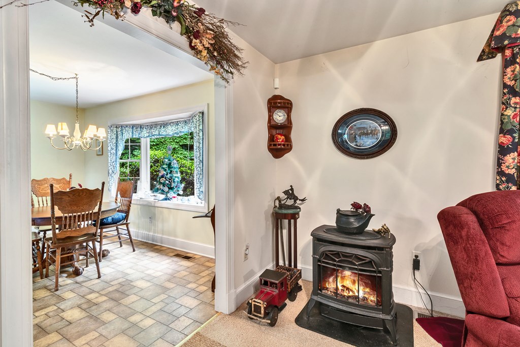 238 Hill Valley Ln