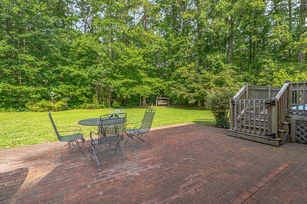 238 Hill Valley Ln