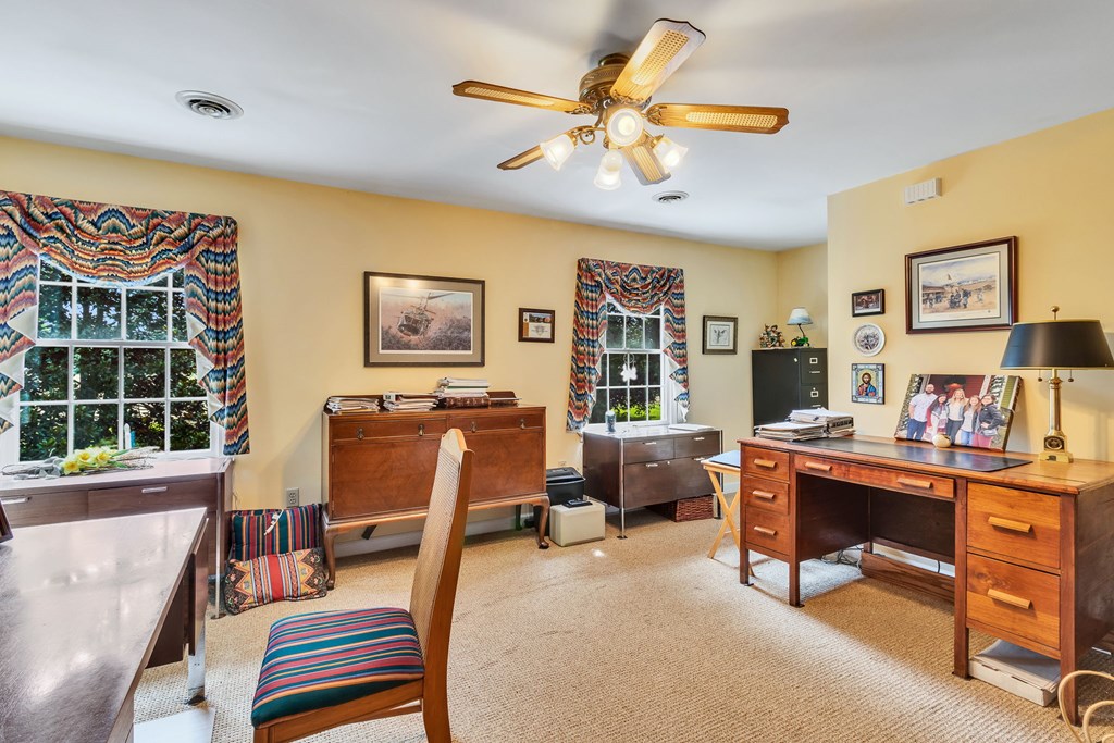 238 Hill Valley Ln