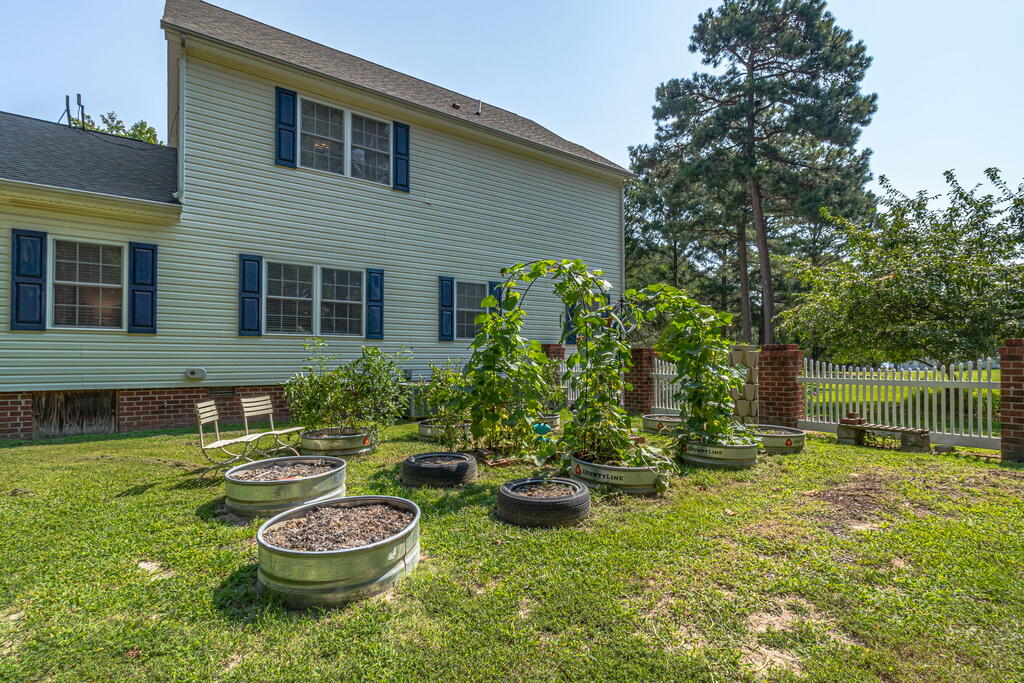 505 Kingscote Drive