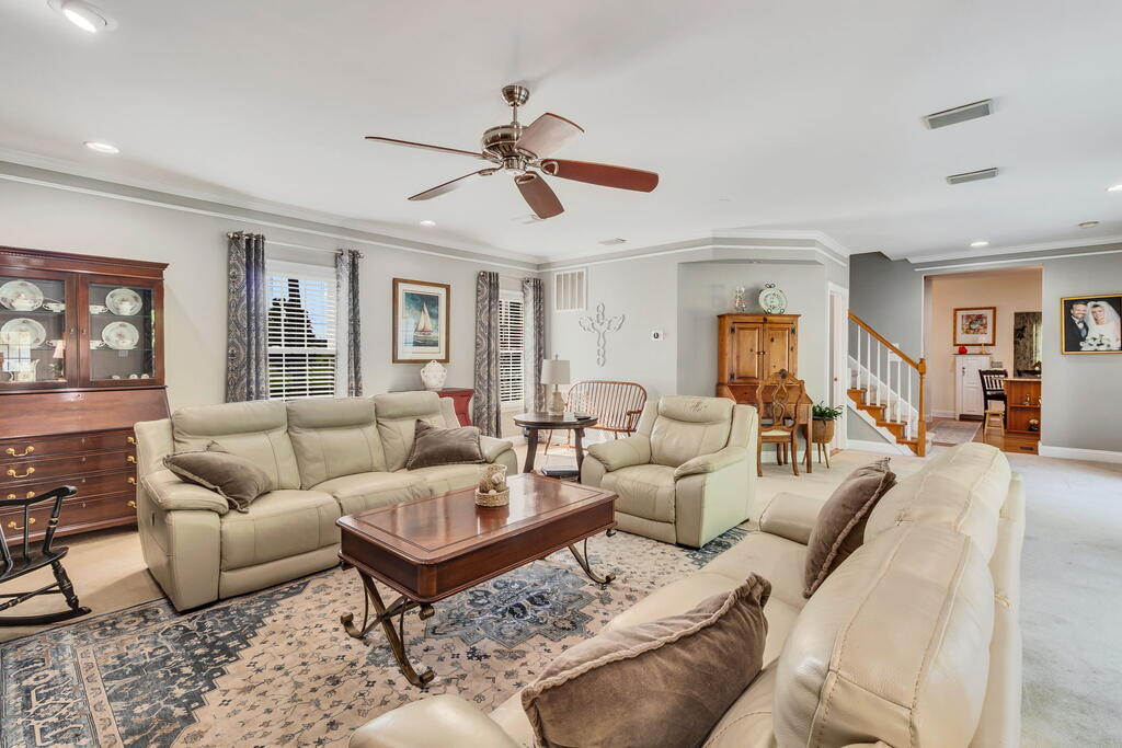 505 Kingscote Drive