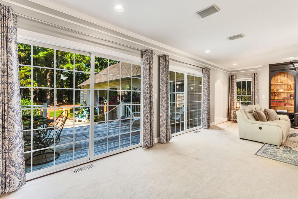 505 Kingscote Drive