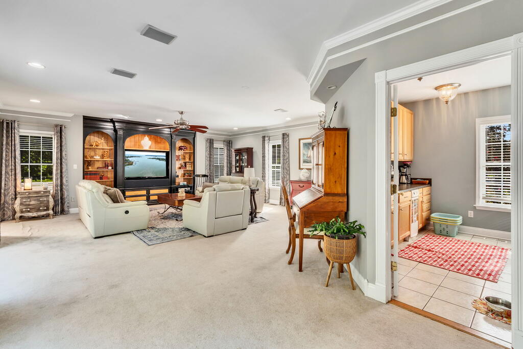 505 Kingscote Drive