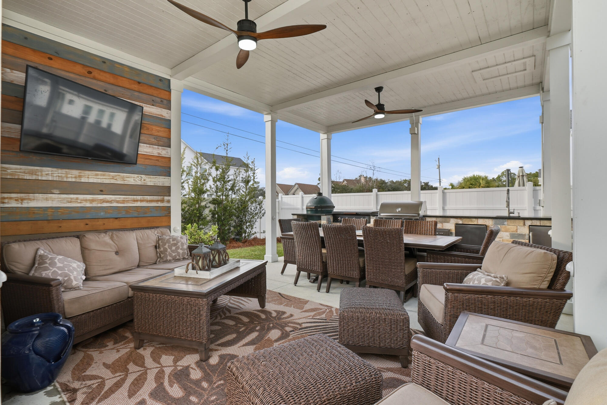725 Landing Circle