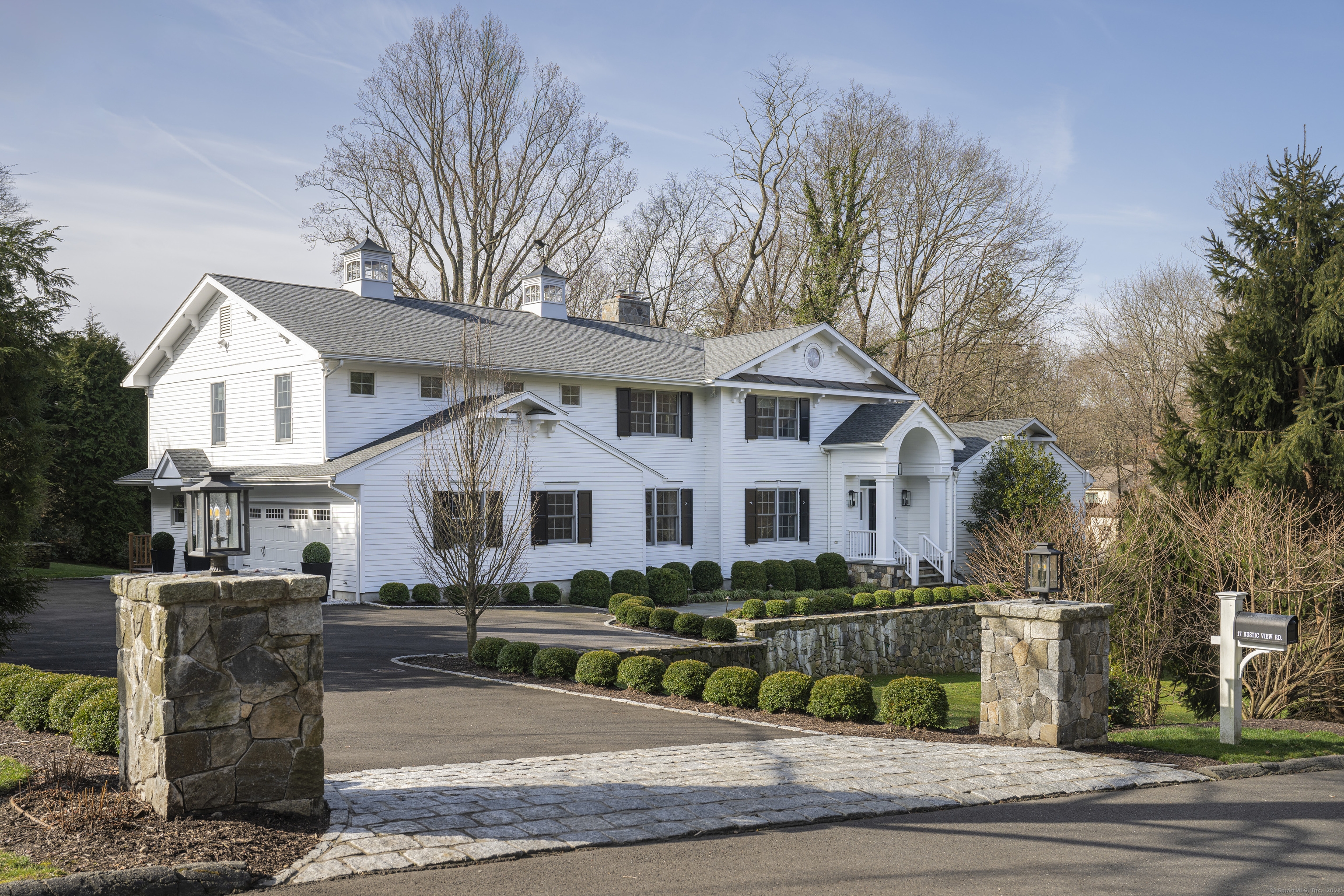 17 Rustic View Road