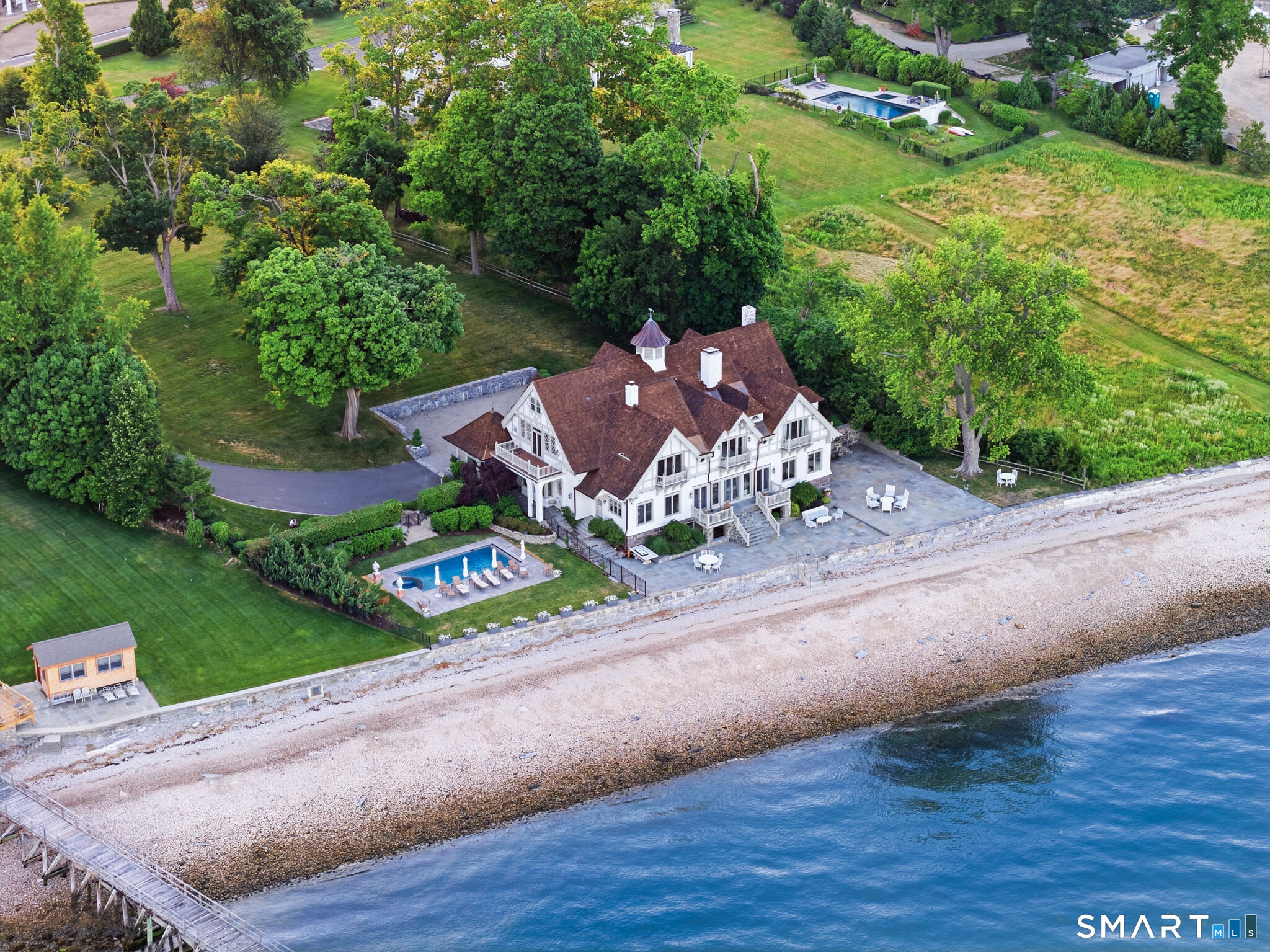 209-209 Long Neck Point Road